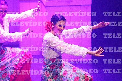 18 FLAMENCO ALBA ROCIERA